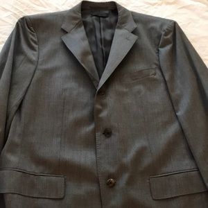 Men’s charcoal Sports Coat by Uni Qlo. Size L